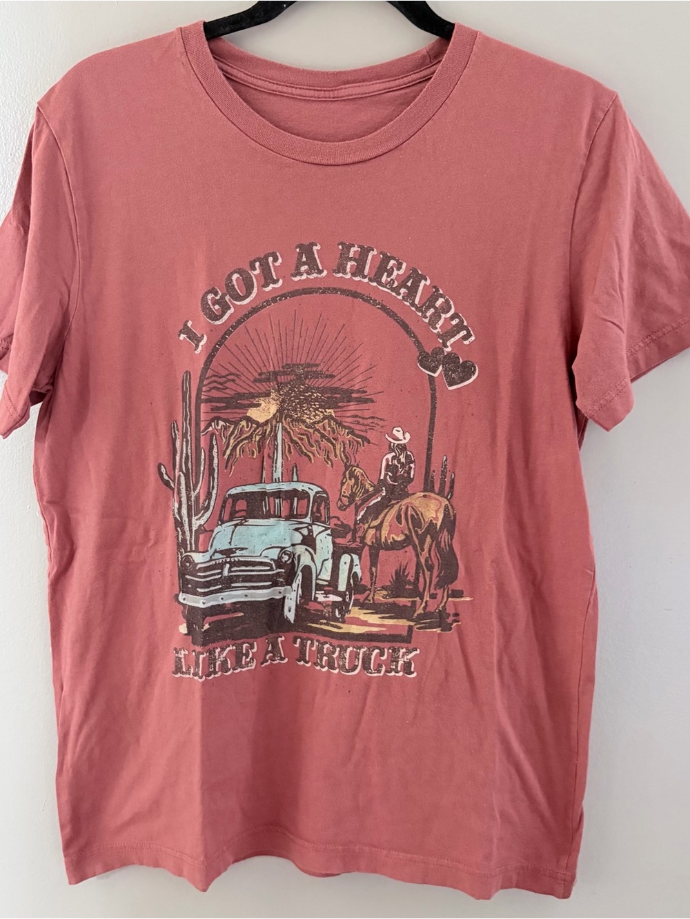 Heart Like A Truck Laney Wilson Country Western Tee Size Medium